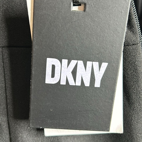 NWT DKNY Womens Black Ruffle Sleeveless V-Neck Maxi Dress Gown SIZE 16 - Picture 8 of 11